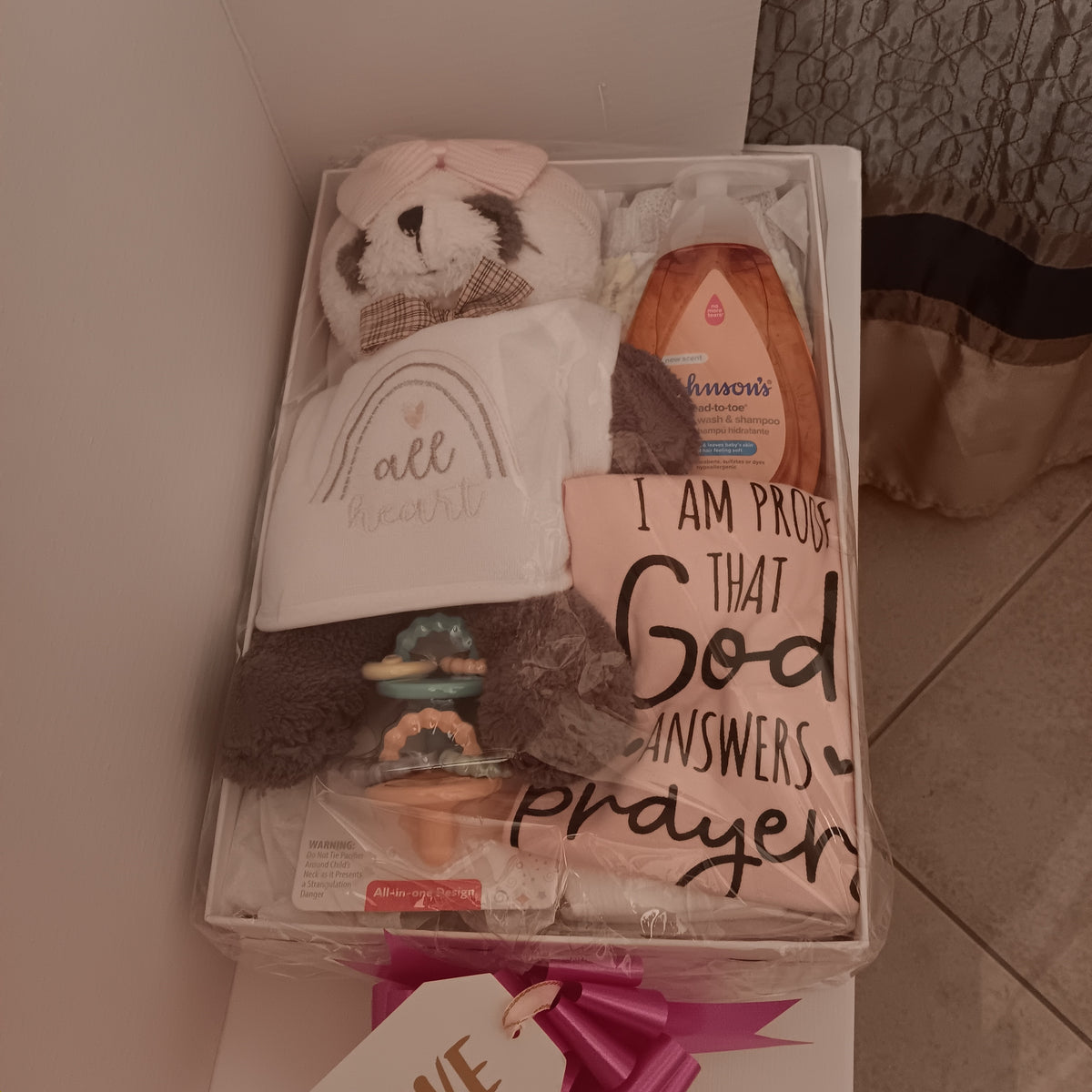 Baby Basket - Girl - Raccoon